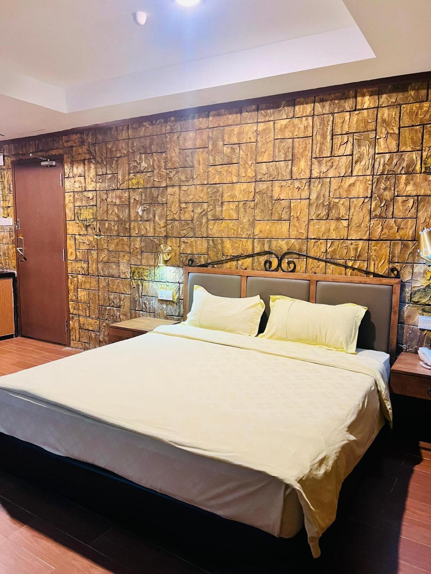 K Garden Hotel Sungai Petani Esterno foto